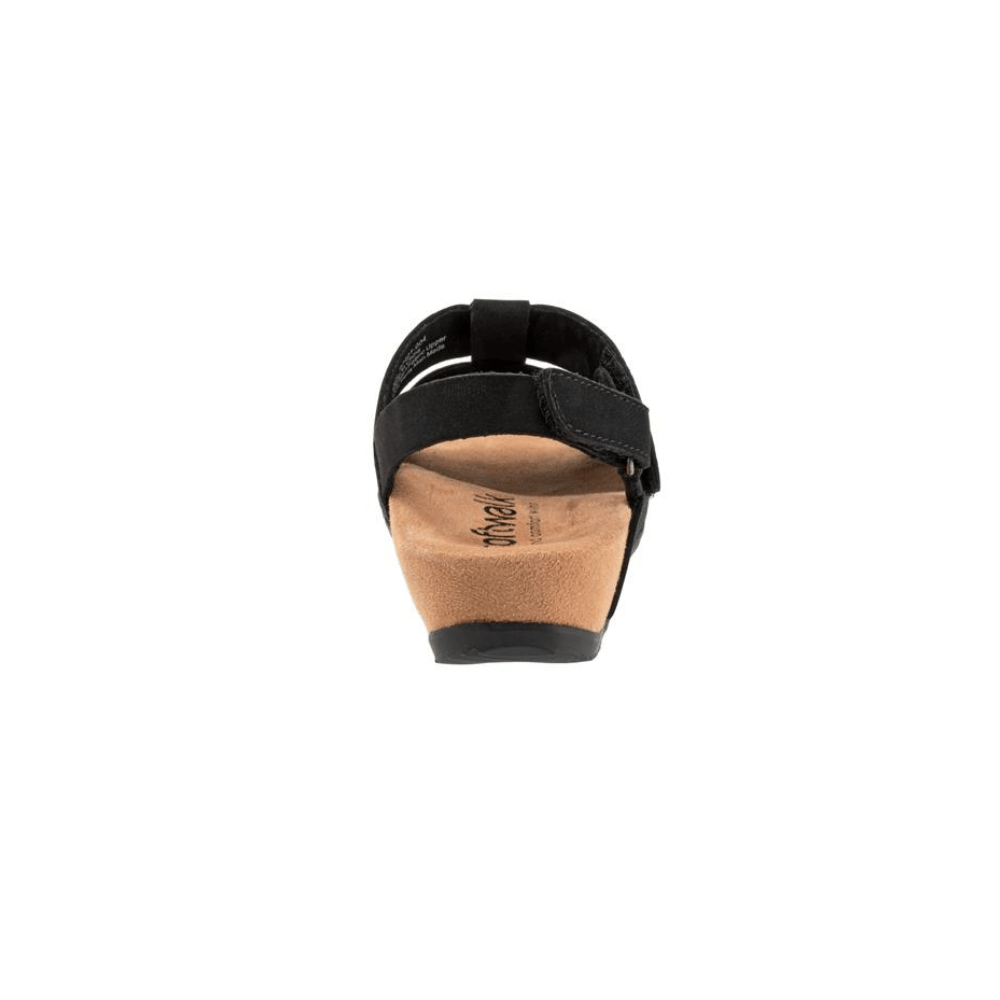 SoftWalk Burnaby Women's Nubuck Fisherman Sandal - Black Nubuck
