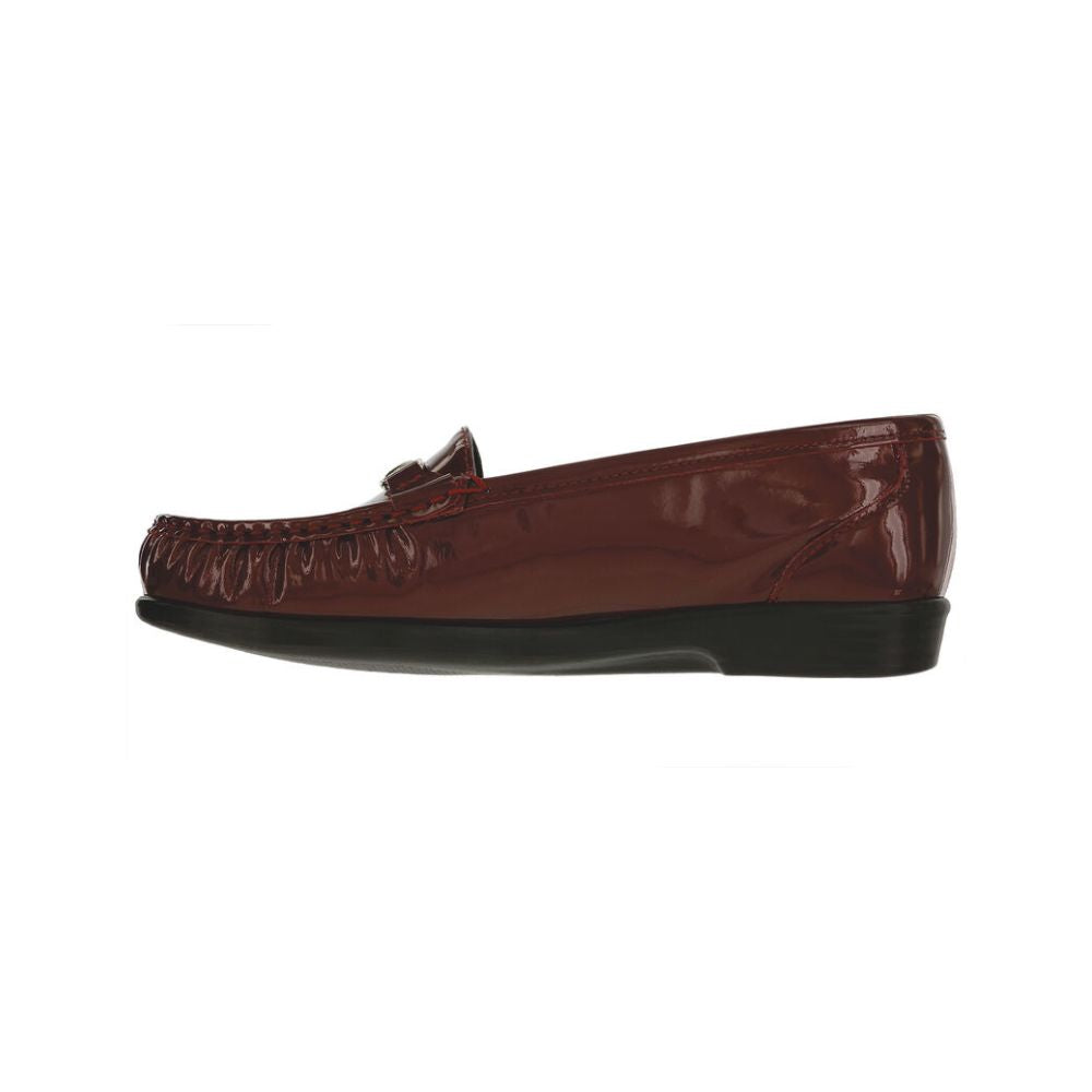 SAS Women's Metro Leather Oxford Shoe - Garnet