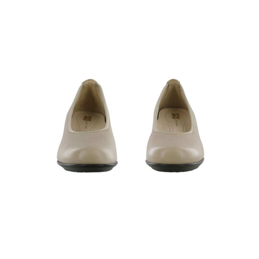 SAS Women’s Milano Leather Comfort Pump – Crema