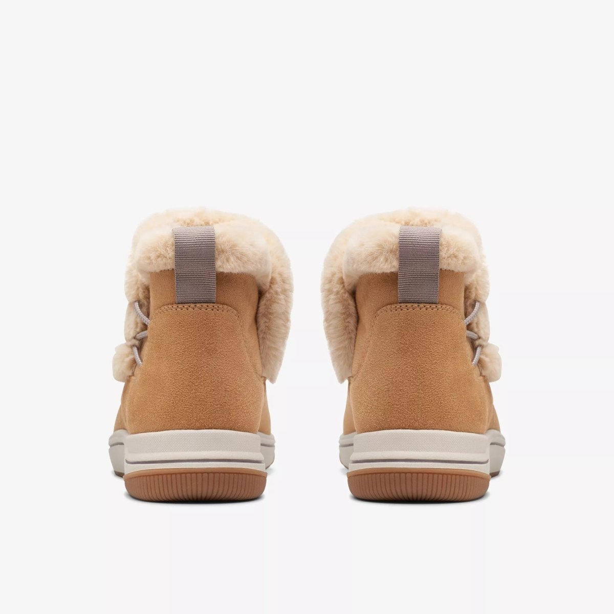 Clarks Breeze Fur Cloud Steppers Tan Brun Boots 6