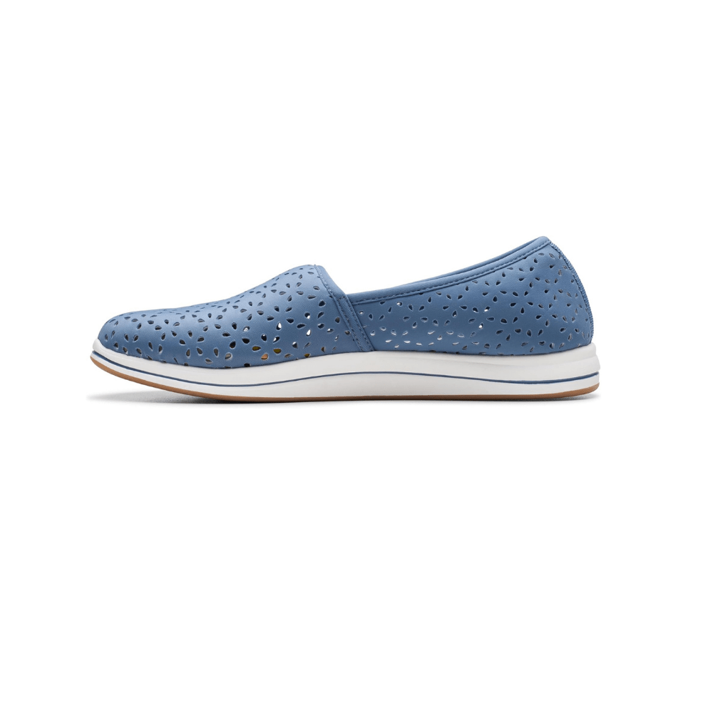 Clarks Women's Breeze Emily Blue Slip - On Comfort Shoe 26177215 5
