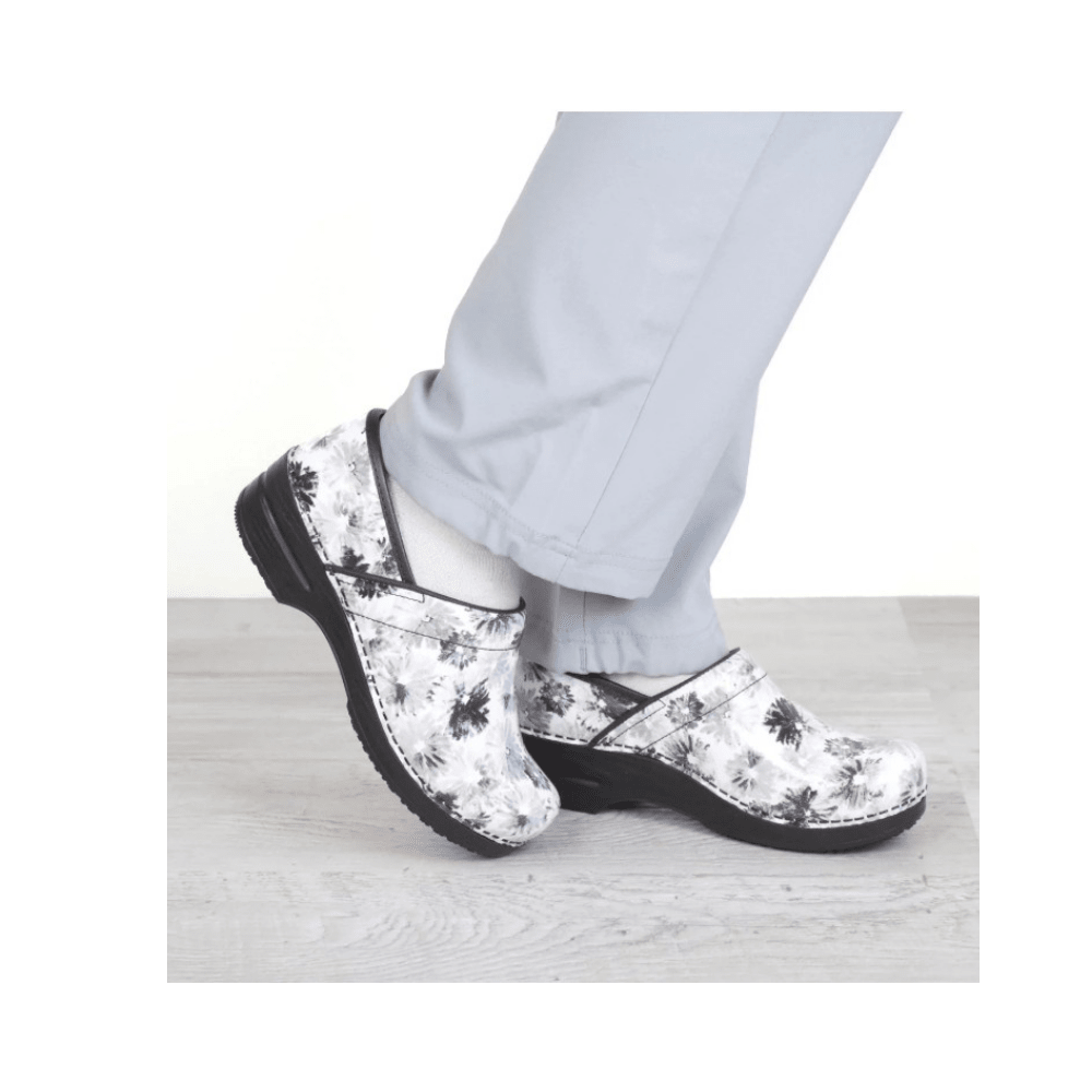 Sanita Inkwell Printed Patent Women’s Clogs – Black 3