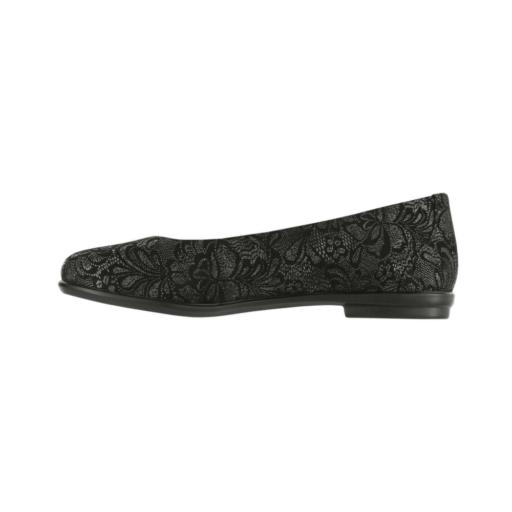 SAS Women’s Scenic Ballet Flat – Black Lace 5