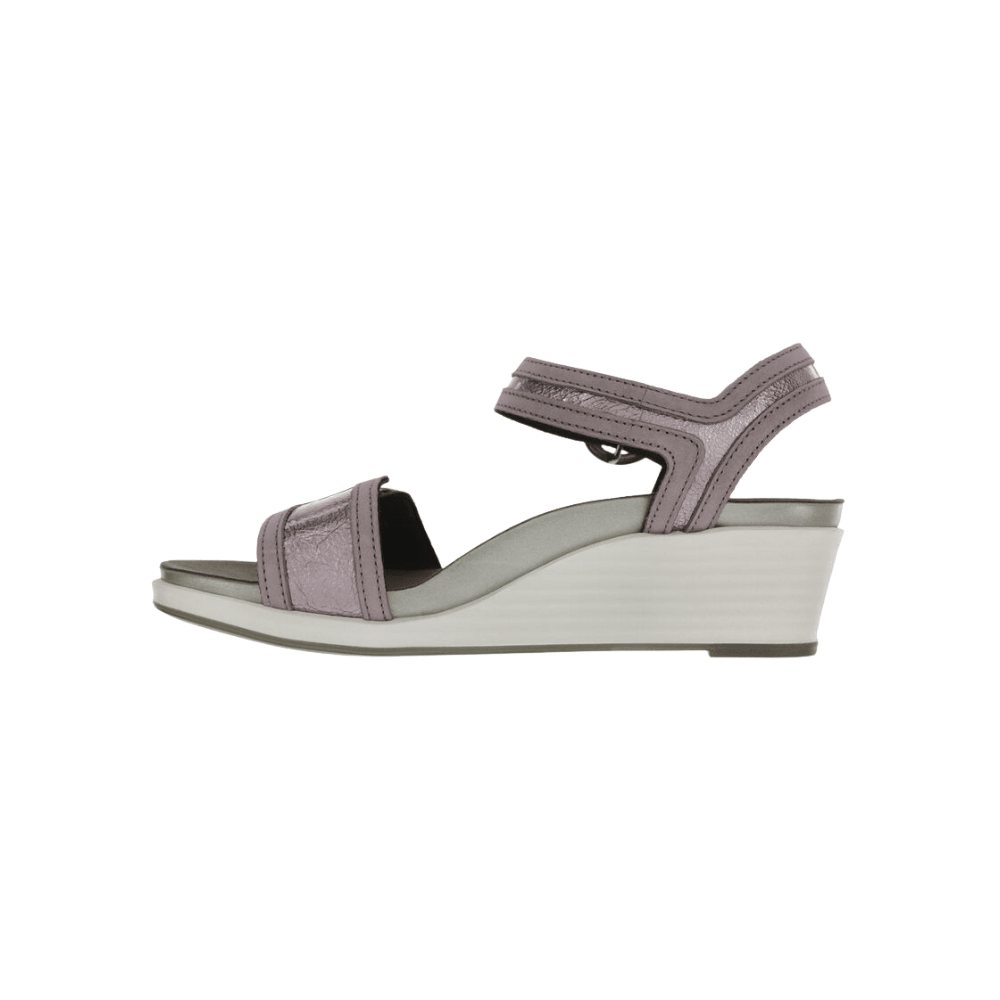 SAS Women's Seight Lightweight Wedge Sandal - Wisteria 5