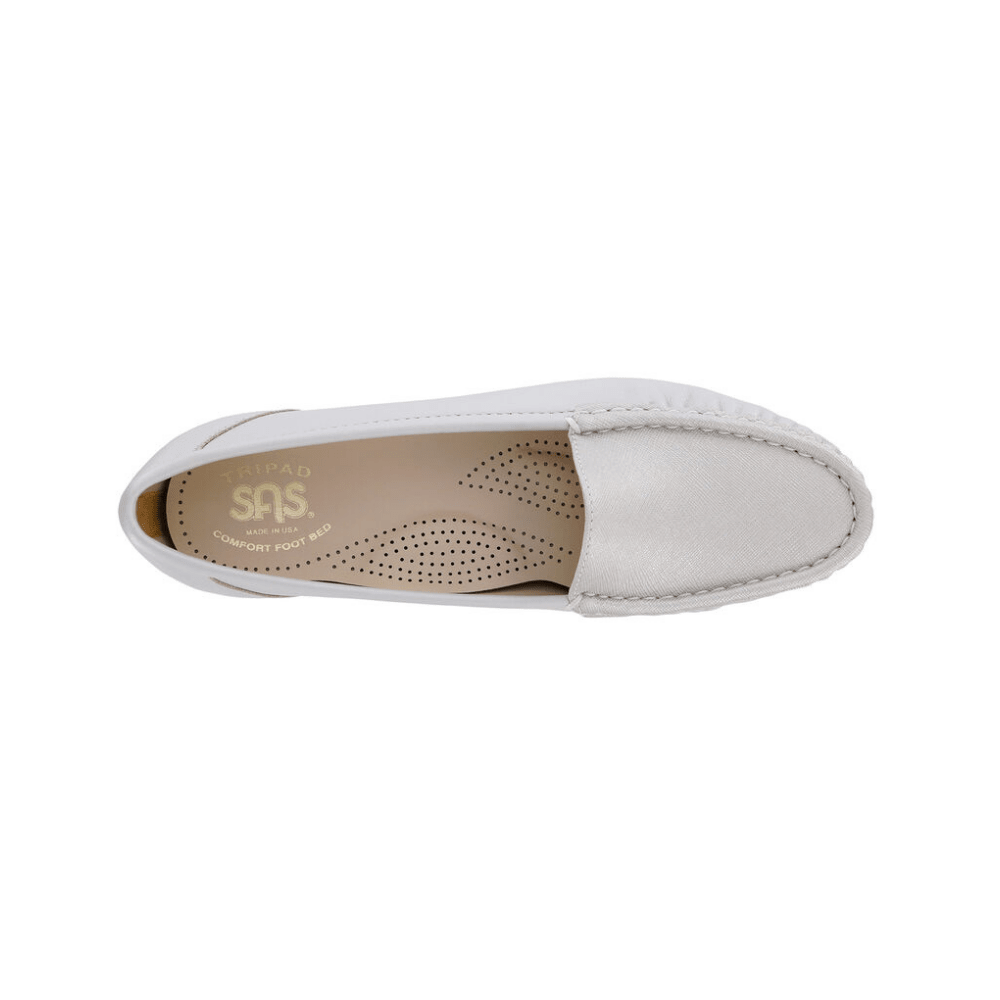SAS Women's Simplify Leather Slip-On Loafer – Silver Cloud 2