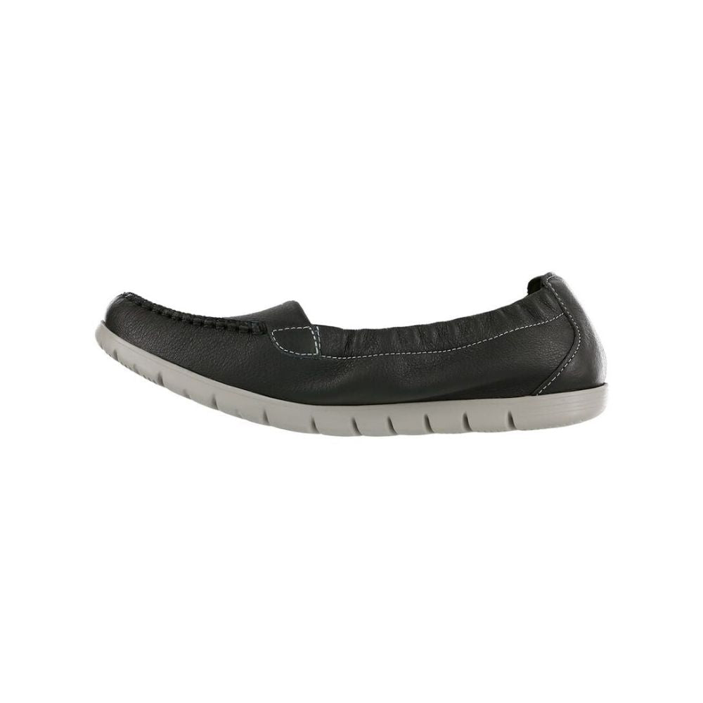 SAS Women’s Sunny Ultra-Flexible Folding Leather Flat Shoe – Black 5