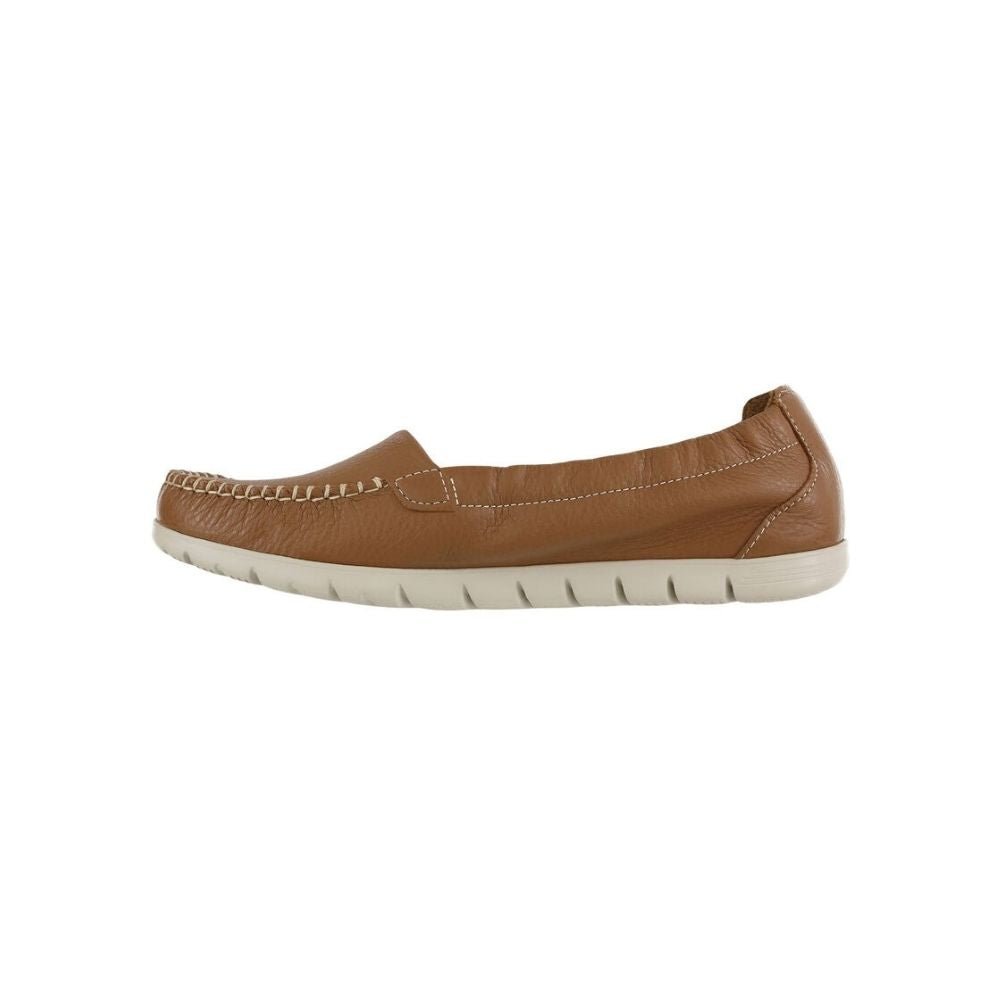 SAS Women’s Sunny Ultra-Flexible Folding Leather Flat Shoe – Pecan Brown 5