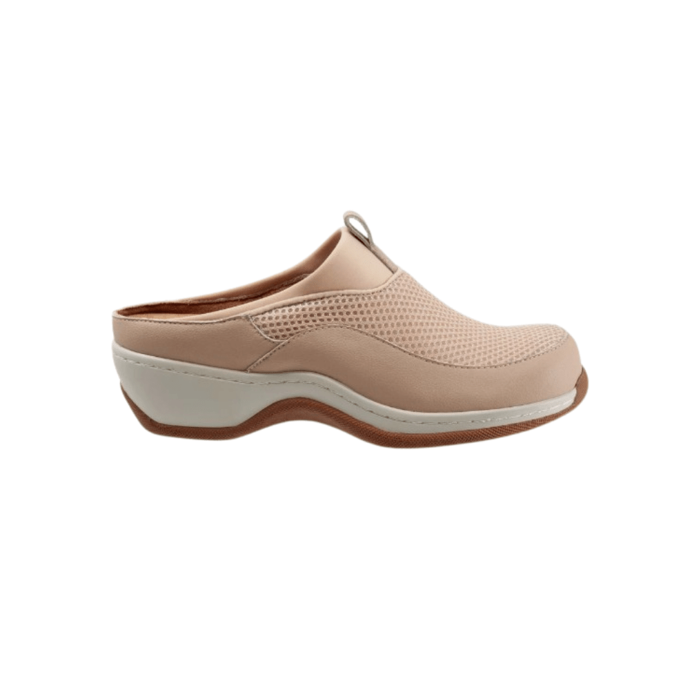 SoftWalk Aberdeen Women's Sport Slip-On Mule - Ivory 2