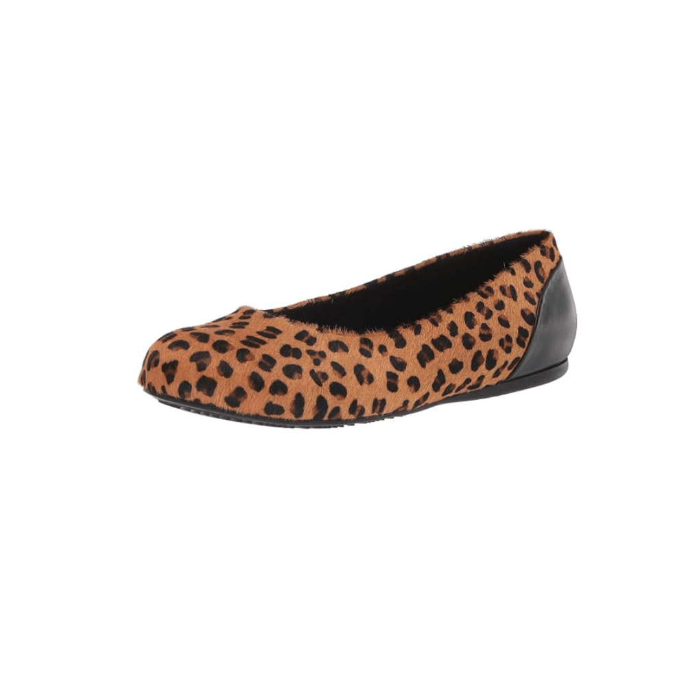 SoftWalk Sonoma Women's Animal Print Leather Ballet Flat - Tan Cheetah 7