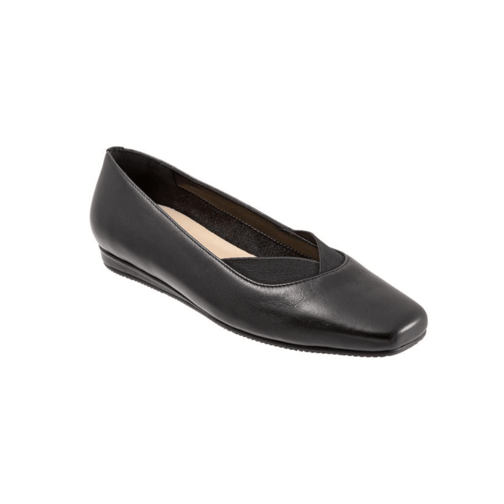 SoftWalk Women's Viana Leather Comfort Loafer Flat - Black 1
