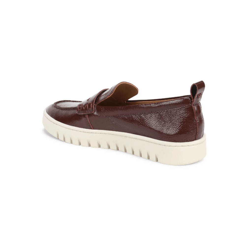 Vionic Women’s Uptown Orthotic Packable Loafers – Mulled Wine Patent Leather 5
