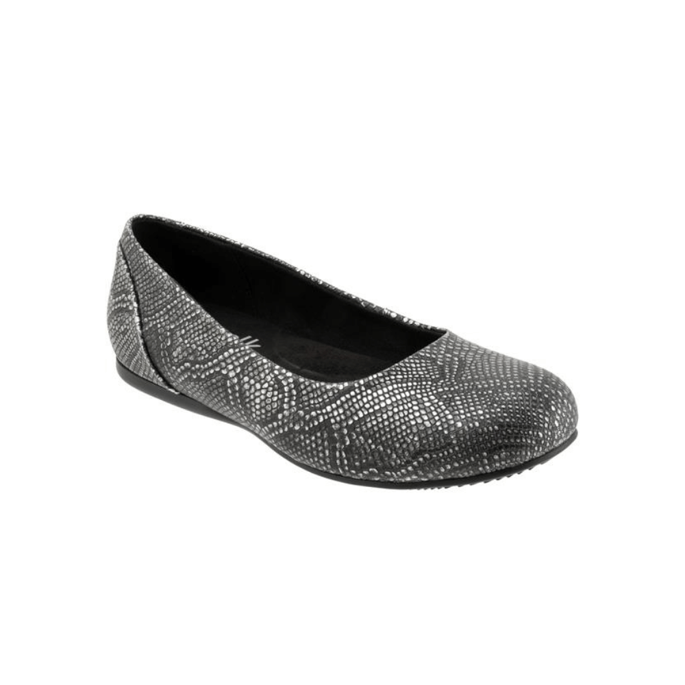 SoftWalk Sonoma Women's Snake-Embossed Leather Ballet Flat - Black Snake