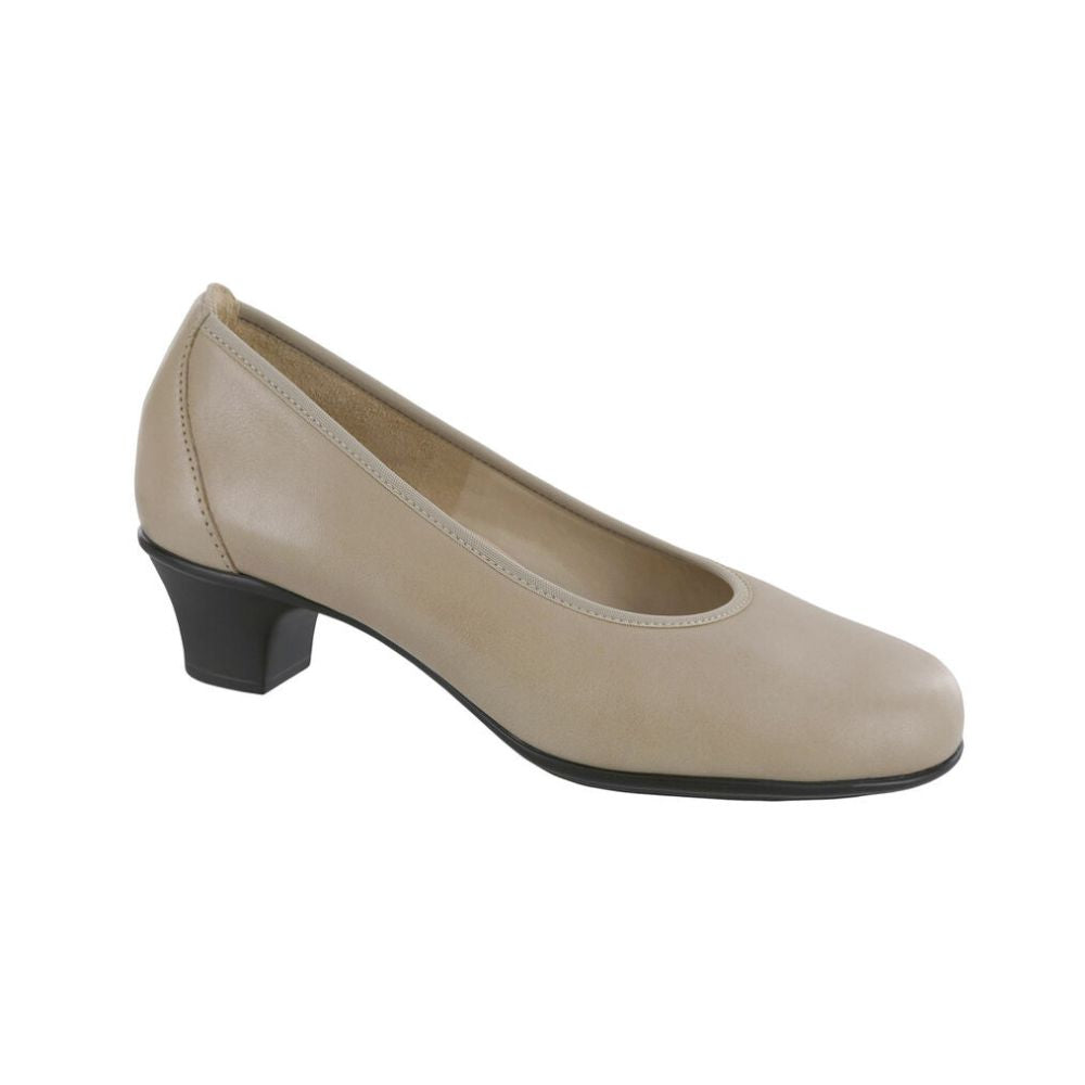 SAS Women’s Milano Leather Comfort Pump – Crema