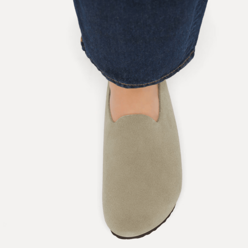 Birkenstock Unisex Amsterdam Wrapped Suede Leather Clog – Taupe 7