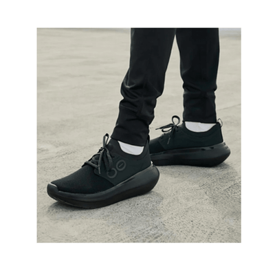 OOFOS Men's OOmy Stride Active Recovery Sneakers - Black 9