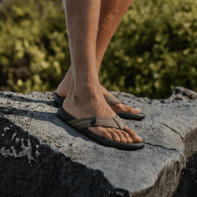 REEF Men’s Cushion Phantom 2.0 Flip-Flops – Brown / Tan 3
