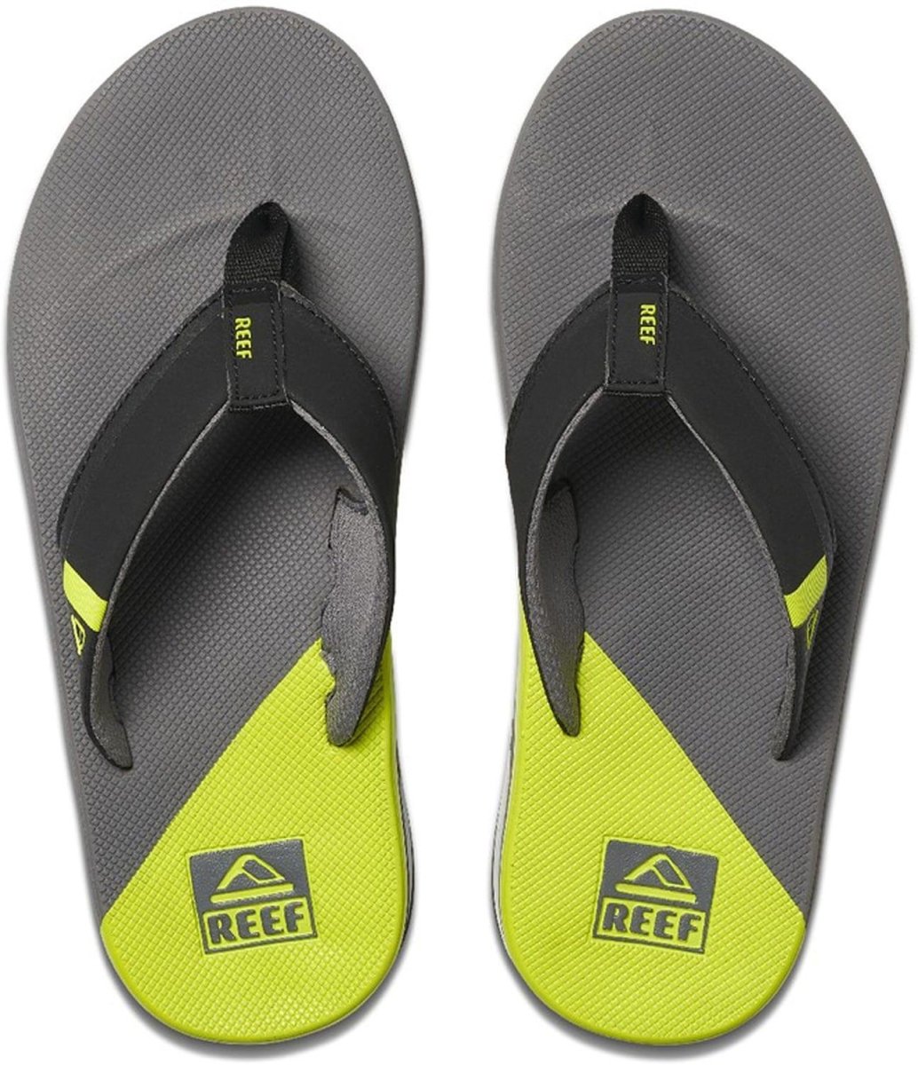 Reef Men's Fanning Bottle Opener Gray / Lime low Flip Flop Sandal - Men's SandalReef