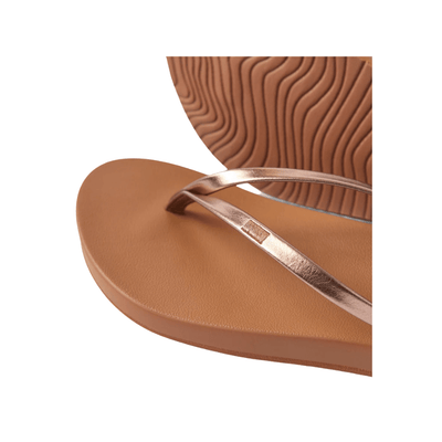 Reef Women's Cushion Slim Flip Flop Sandals – Bronze/Brown 6