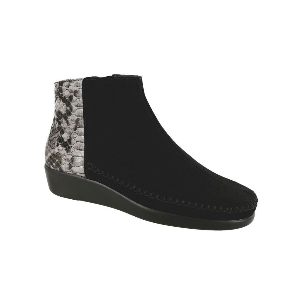 SAS Women's Jade Comfort Ankle Bootie – Nero / Mamba 1