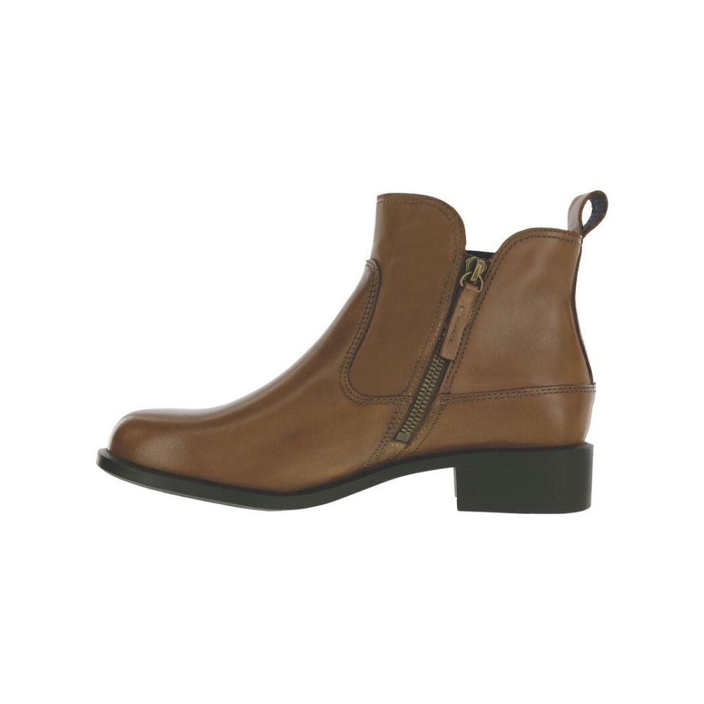 SAS Women’s Mojo Leather Comfort Ankle Boot - Dusky Brown 5