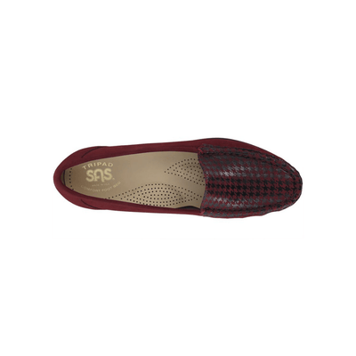 SAS Women's Simplify Leather Slip-On Loafer – Red Tetris 2