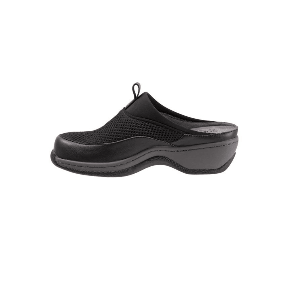 SoftWalk Women's Aberdeen Sport Mule - Black 5