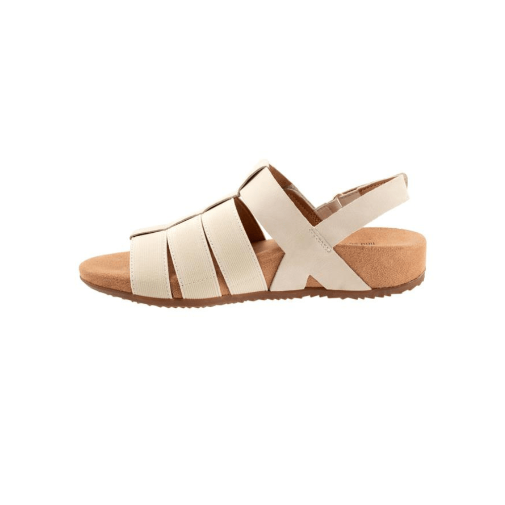 SoftWalk Women's Burnaby Leather Fisherman Sandal - Ivory 5