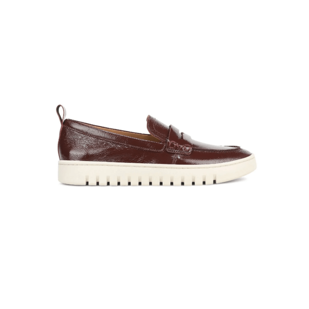 Vionic Women’s Uptown Orthotic Packable Loafers – Mulled Wine Patent Leather 2